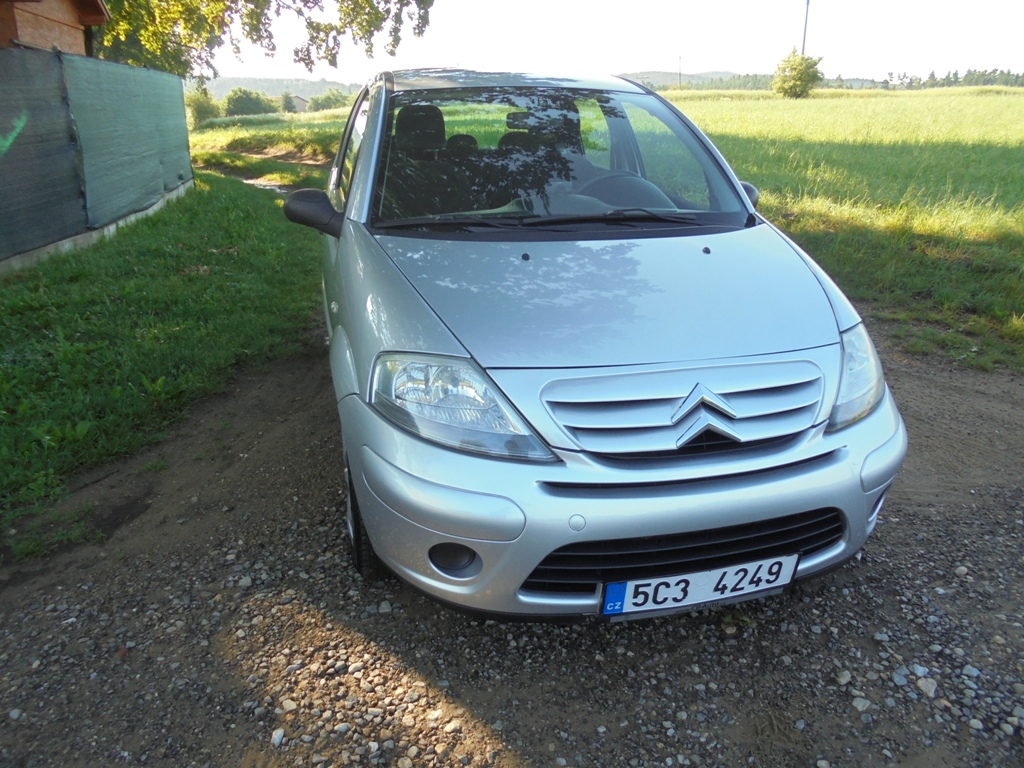 Citroën C3 1,4i 54kw,klima,handsfree,bez dalších investic 